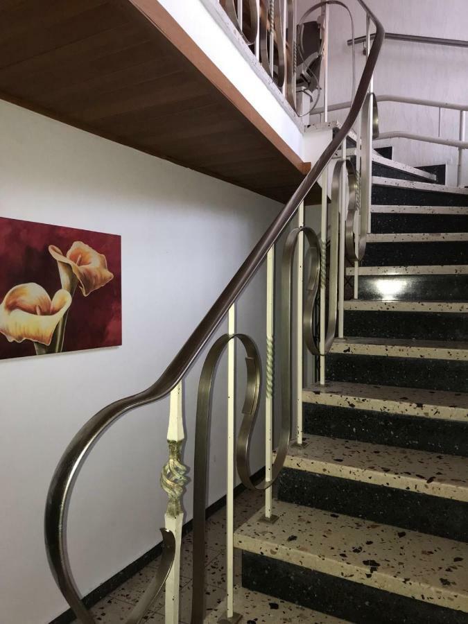 Ferienhaus Loehr Mit Treppenlift Villa Coblenza Esterno foto